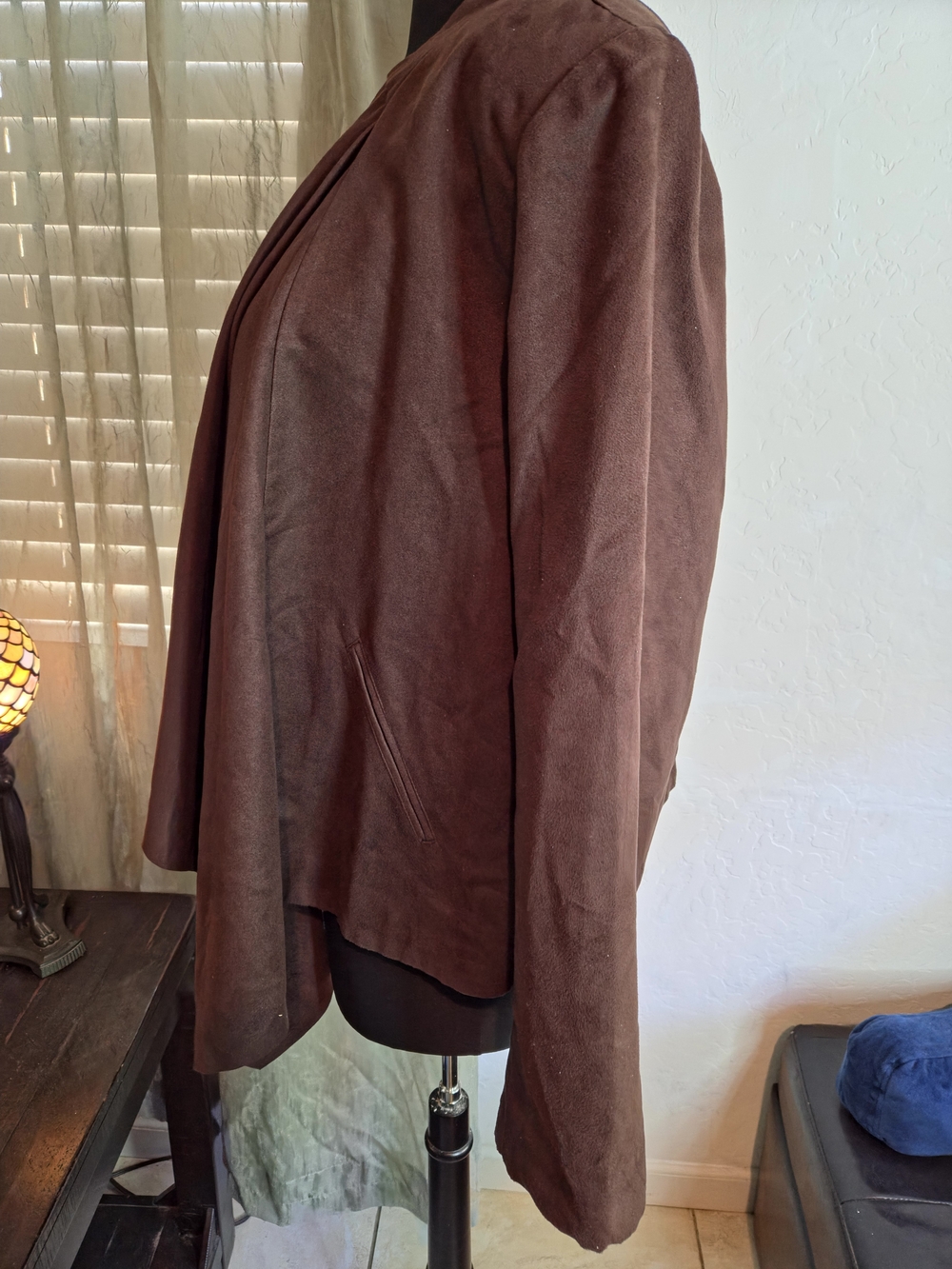 Vintage Fashion Bug Chocolate Brown Faux Suede
Drape Front Jacket EUC #0405 - Picture 4 of 9